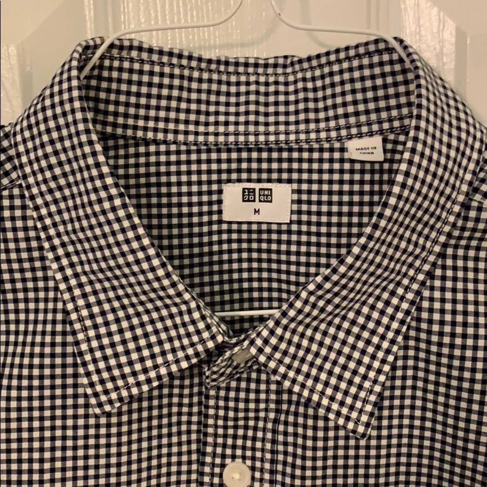 Uniqlo checkered button short sleeve cotton shirt